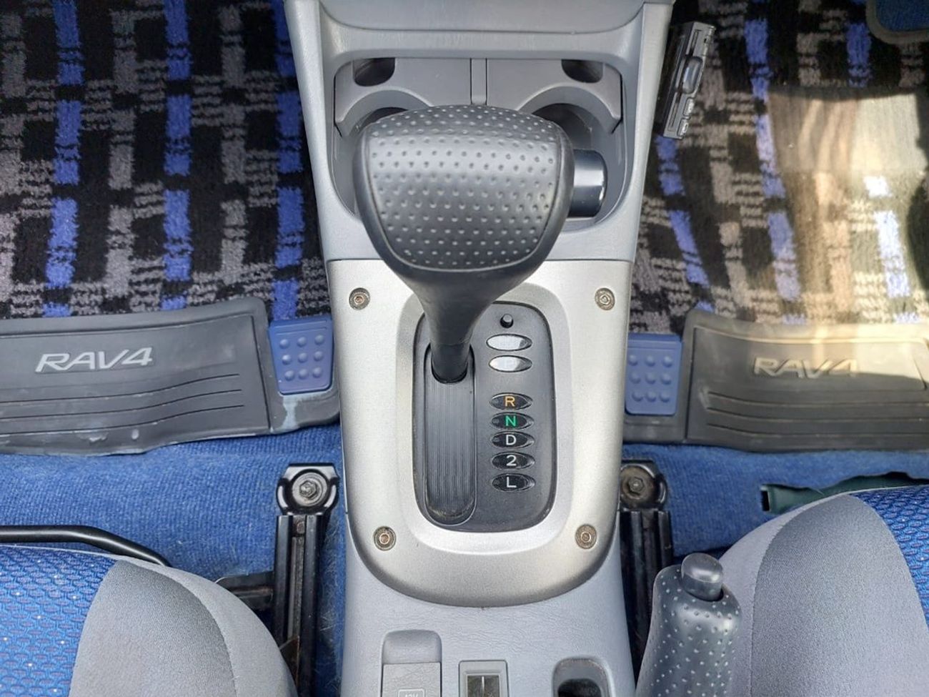 Toyota RAV4 TOYOTA RAV4 SUV RHD 2001 MODEL 1.8 L PETROL AUTOMATIC(PM09043)