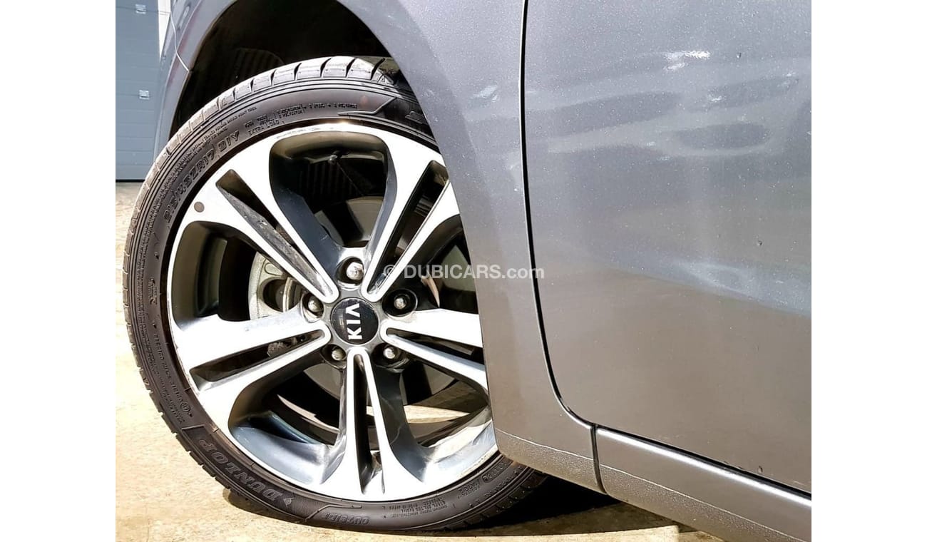 Kia Cerato 2015 Kia Cerato HatchBack, Warranty, Service History, GCC, Low Kms