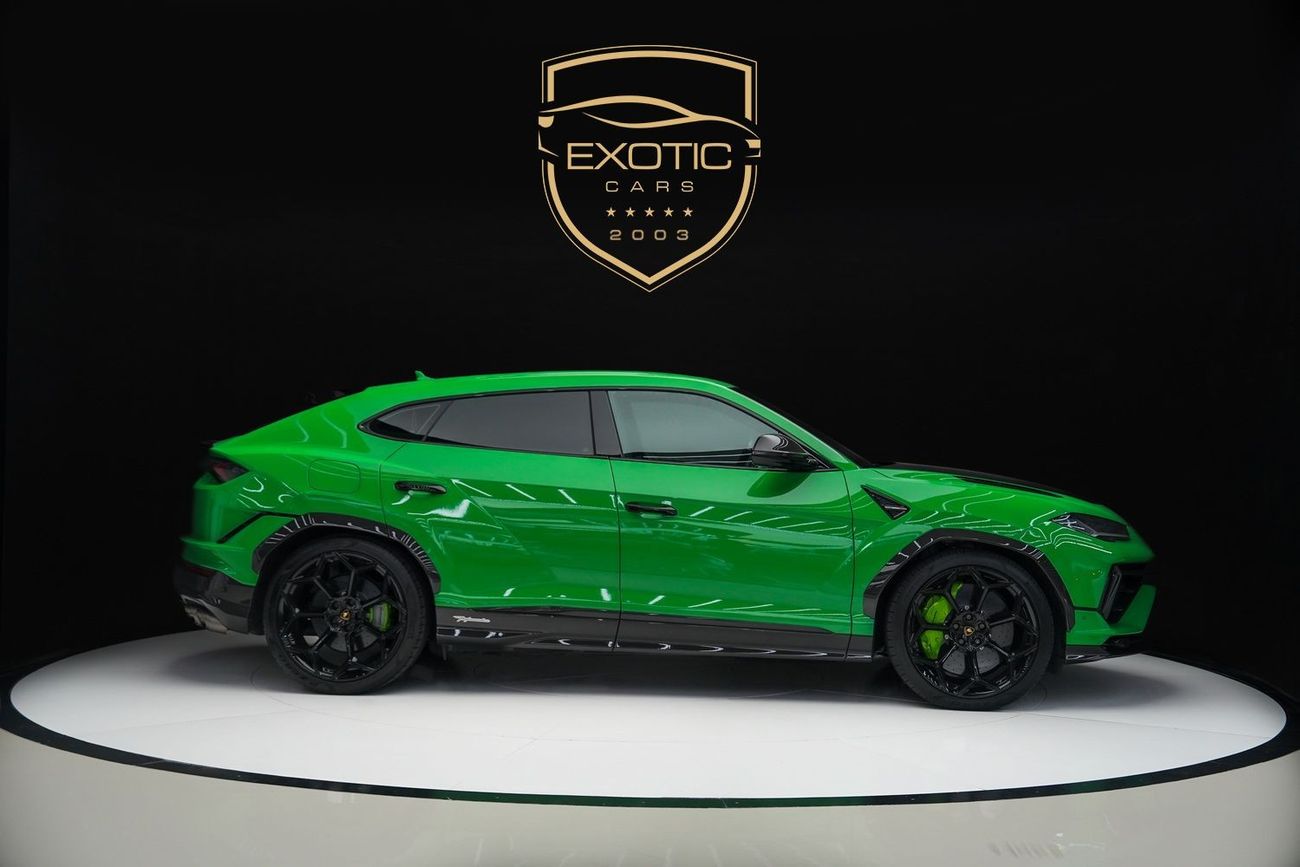 لامبورغيني اوروس 4.0T V8 Performante