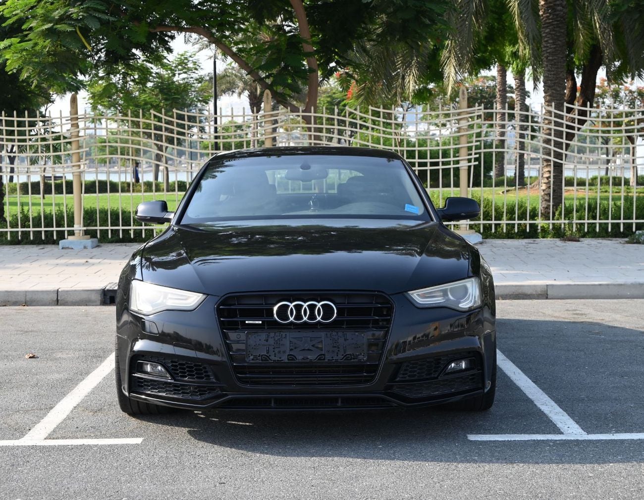 Audi A5 45 TFSI S-LINE S-Line - URGENT SALE - AUDI A5 2016 - ACCIDENT FREE - GCC - BLACK EDITION