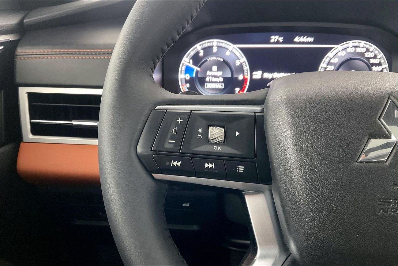 Mitsubishi Outlander Premium - Launch Edition | National Day Celebration | Guaranteed Warranty | 0 Down Payment