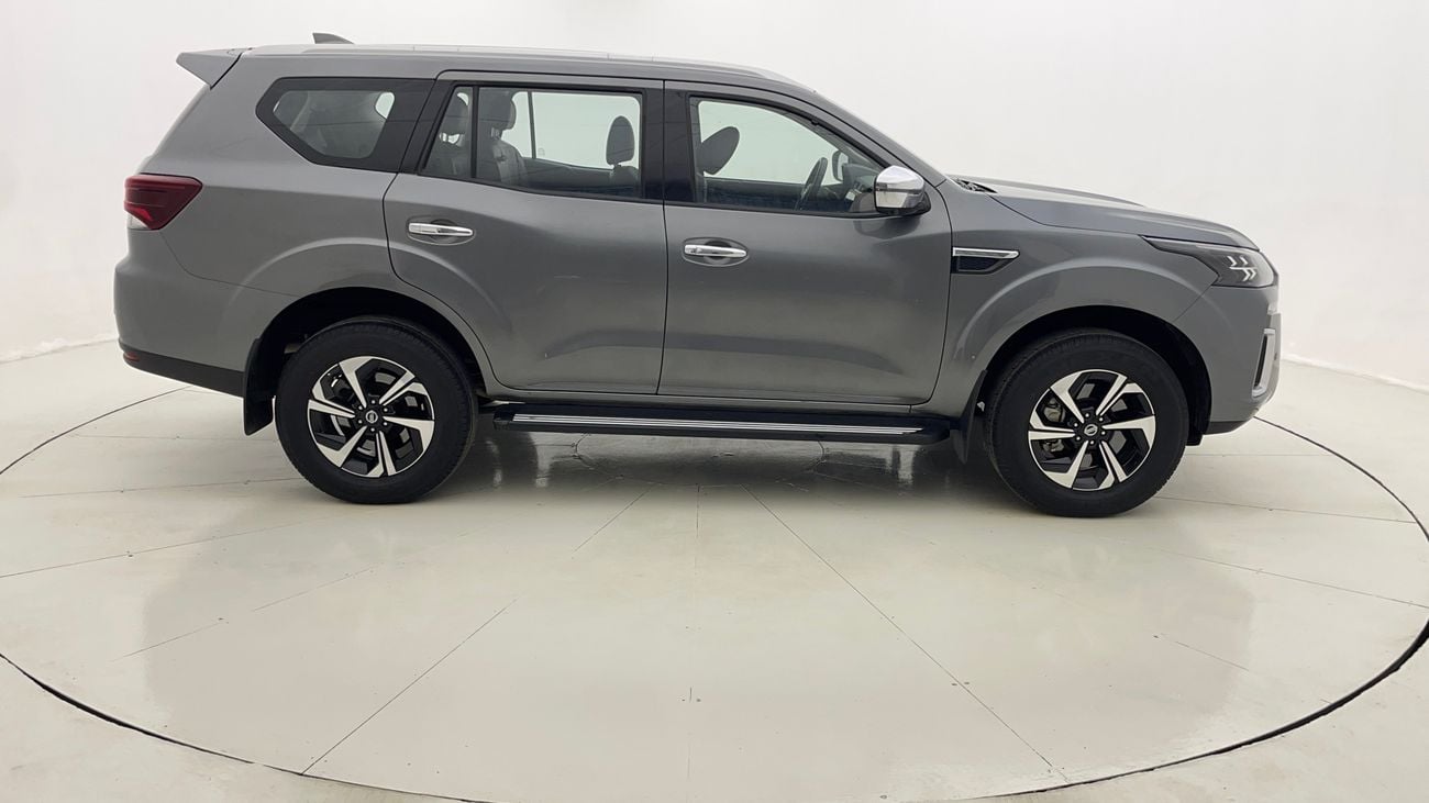 نيسان إكستيرا PLATINUM 2.5 | بدون دفعة مقدمة | اختبار القيادة في المنزل