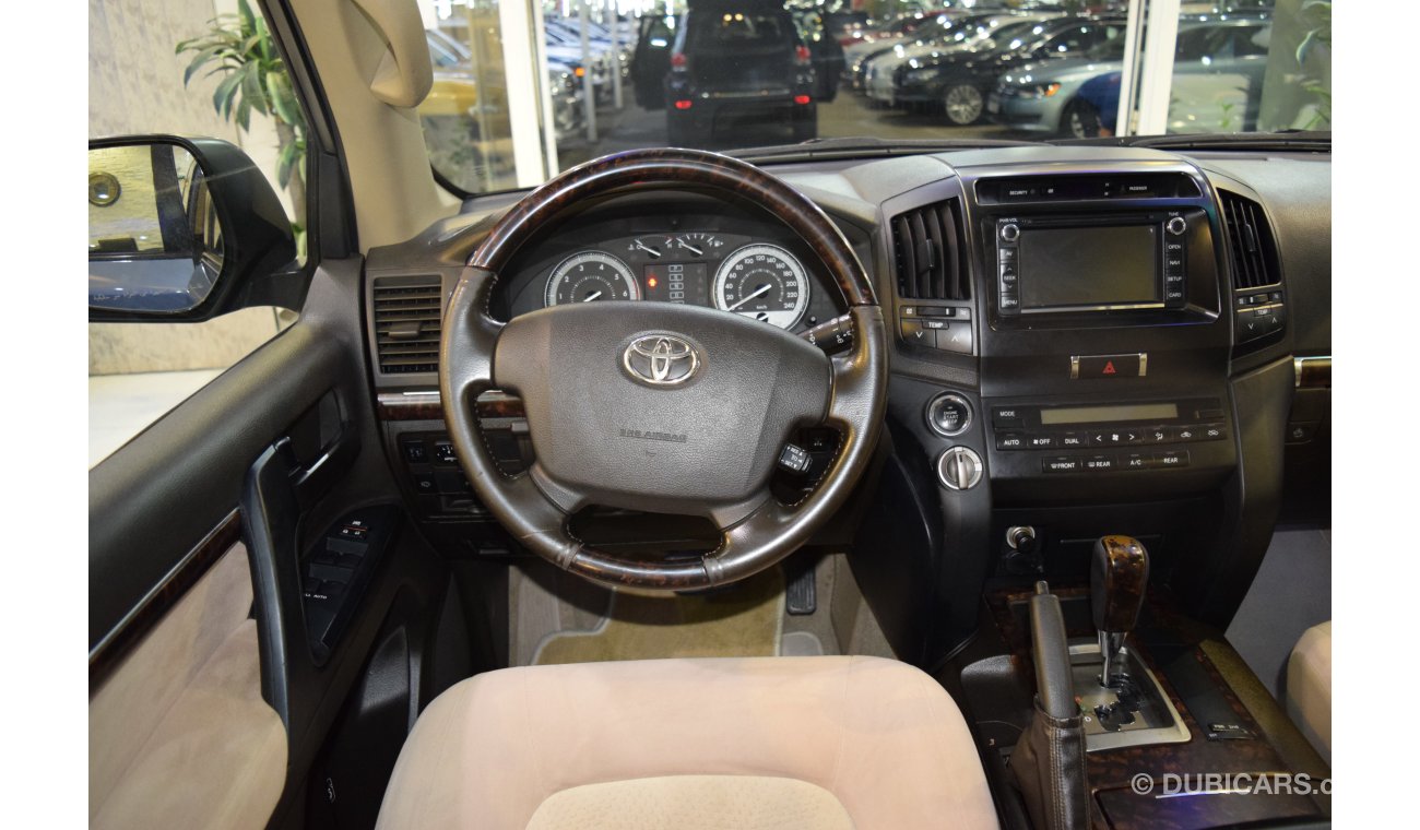 Toyota Land Cruiser GXR V6