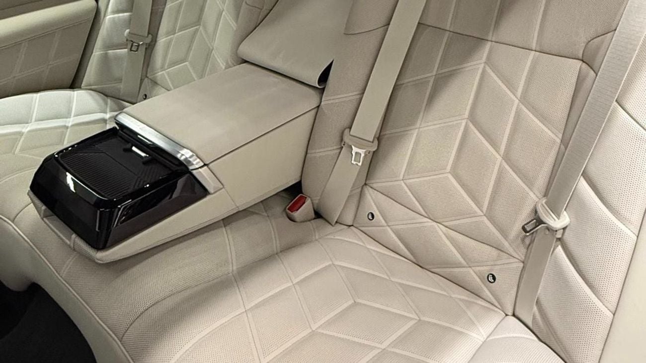 BMW 735 i | M Sport | Brand New | Dealer Warranty & Service Contract