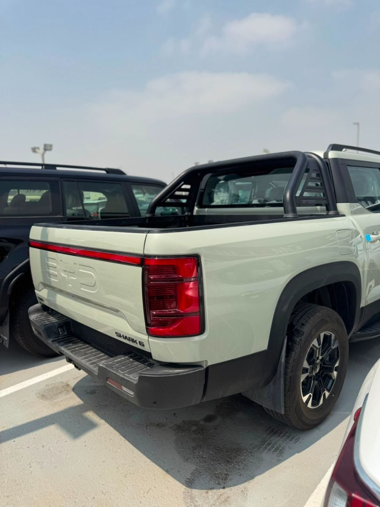 BYD Shark 6 FLAGSHIP