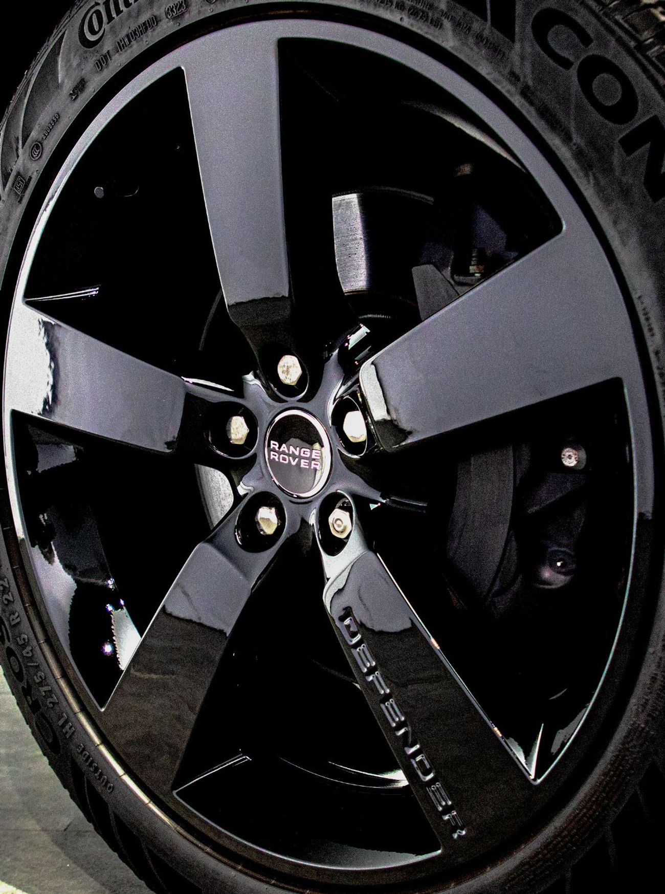 Land Rover Defender P400 90 HSE 3.0L (6 Seater)