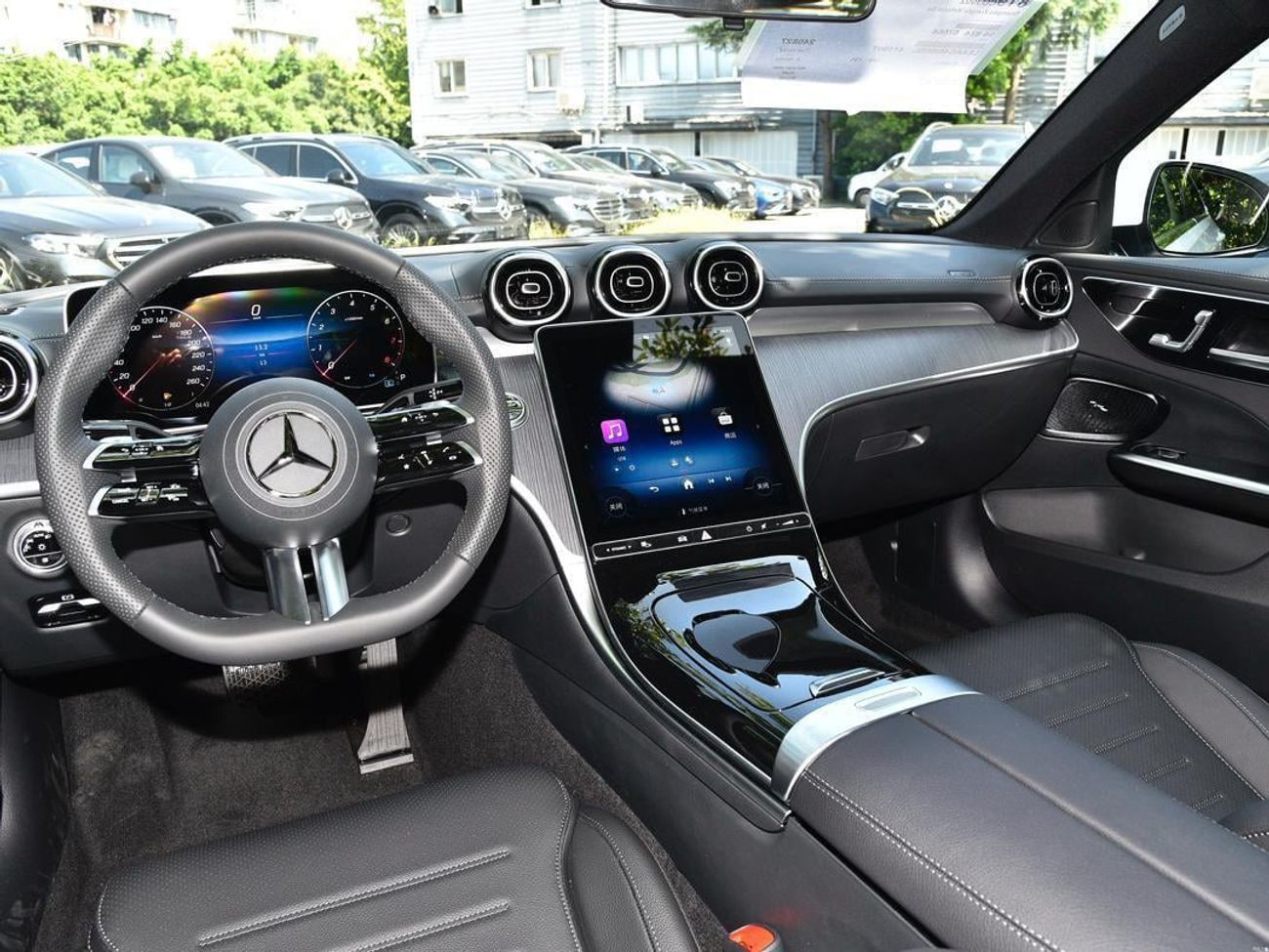 مرسيدس بنز A 200 L Benz A200 L / Chinese / 0km