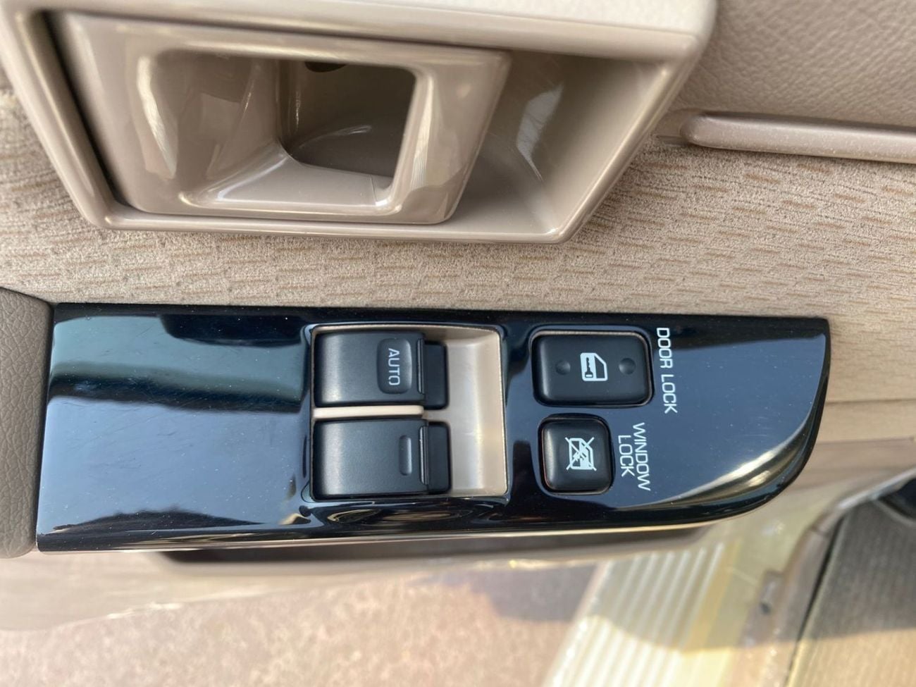 Toyota Land Cruiser Pick Up Std 4.0L Single Cab Utility 4WD
