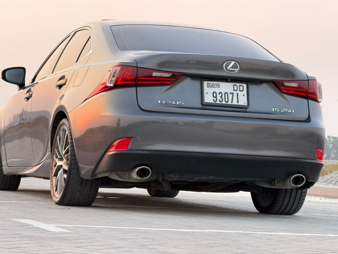 Lexus IS250 PRESTIGE Gulf specification, full option, sunroof