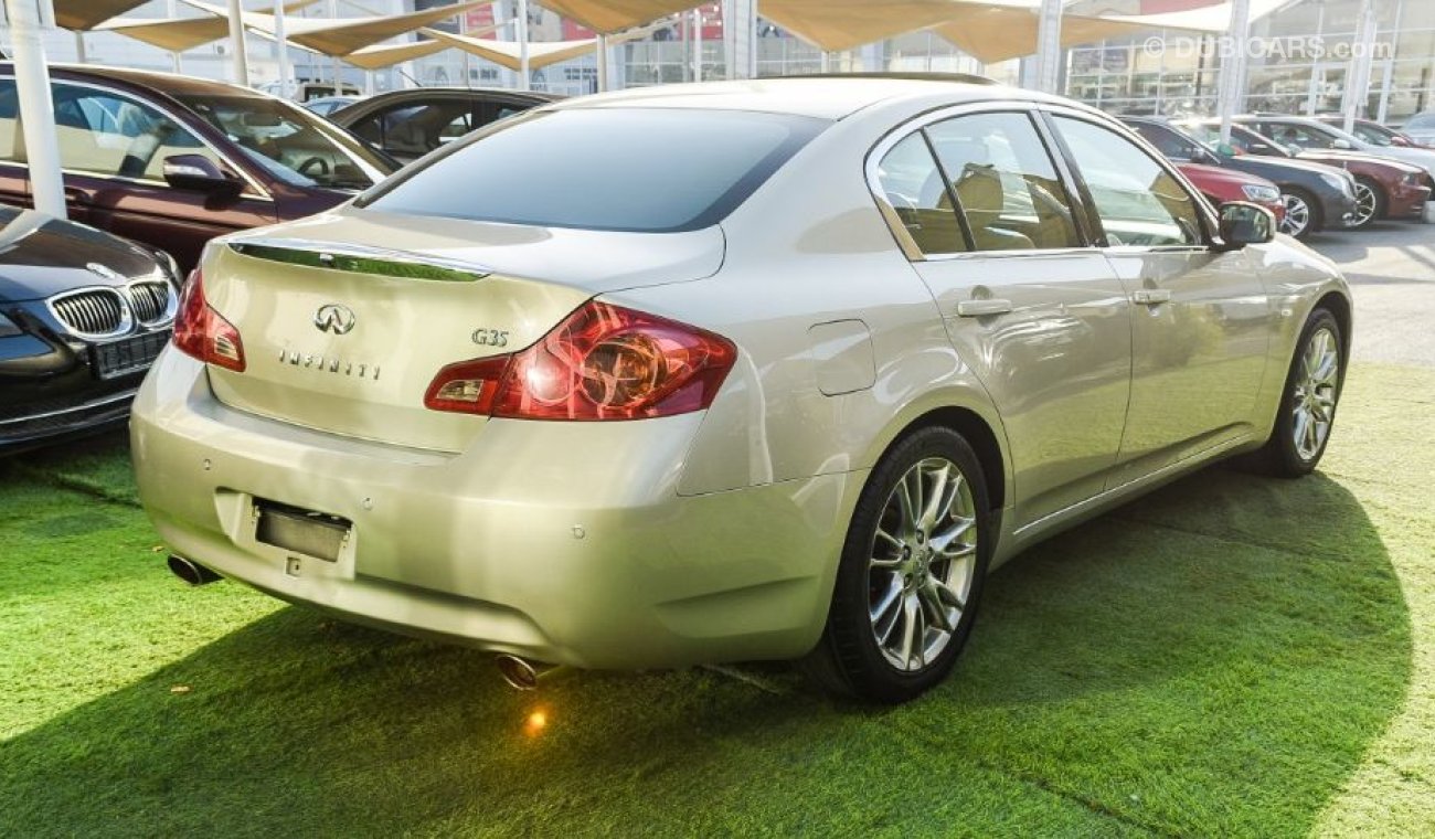 Infiniti G35 Model 2008 Gulf silver color number one leather hatch screen wheels Camera in excellent condition th