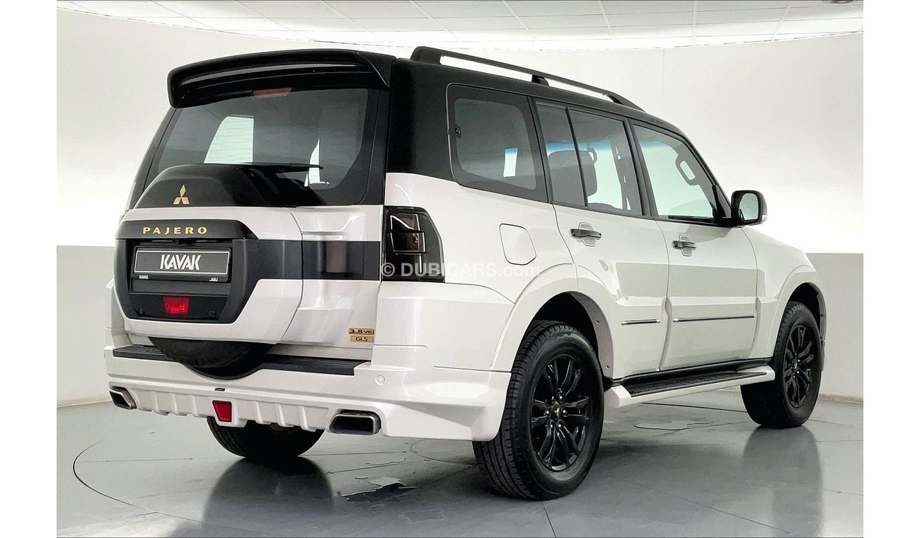 ميتسوبيشي باجيرو Signature Edition