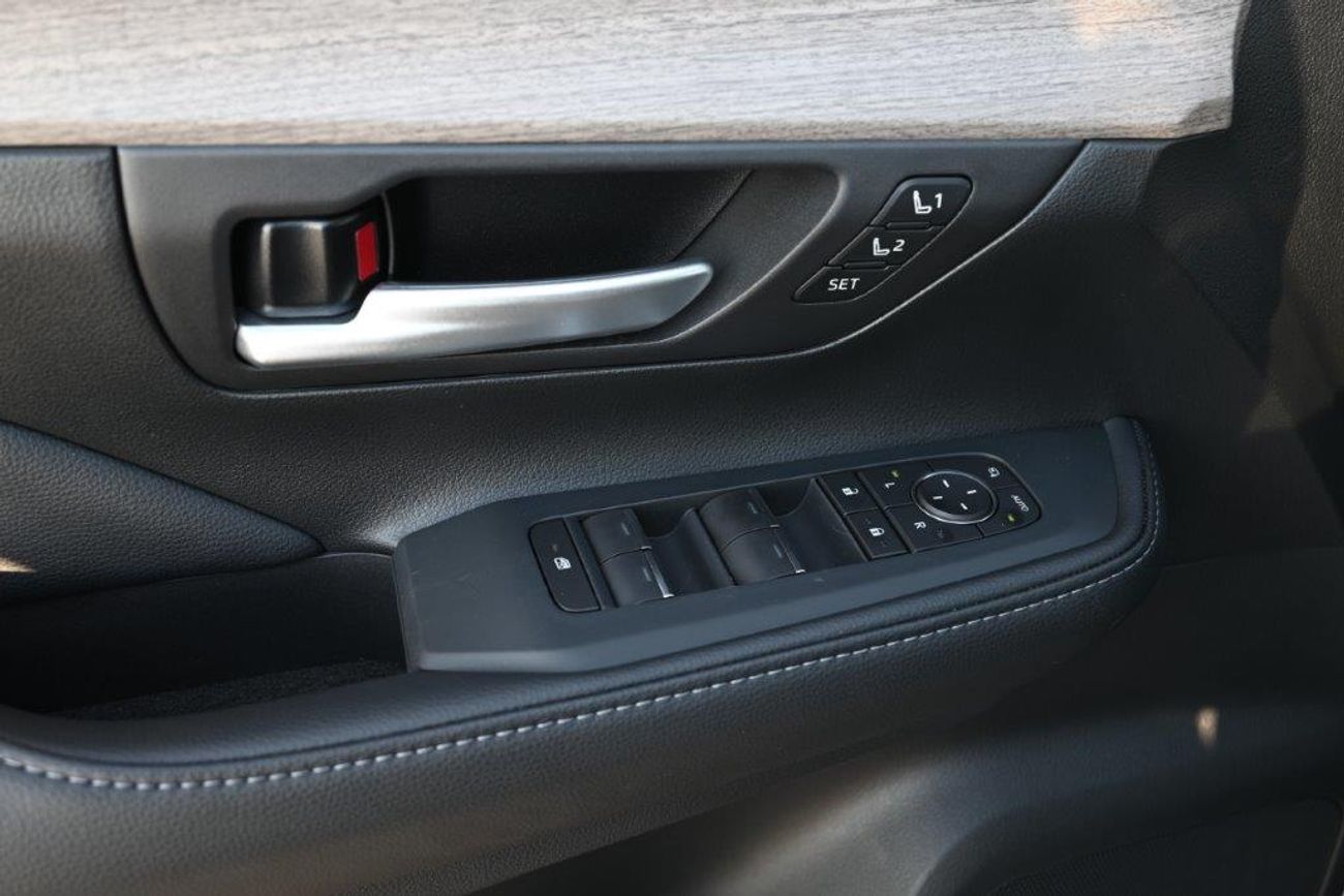 تويوتا جراند هايلاندر Hybrid 2.5L AWD 7-Seater Automatic