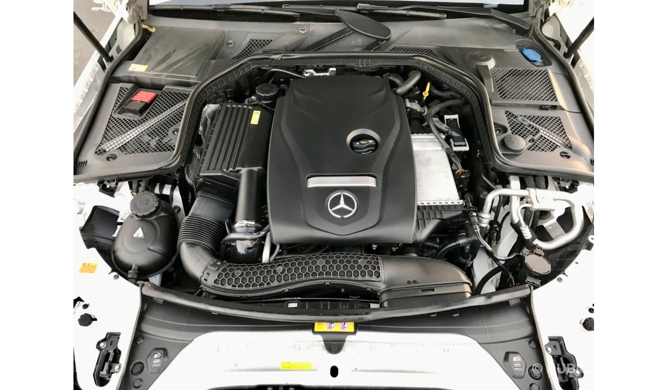 Mercedes-Benz C200