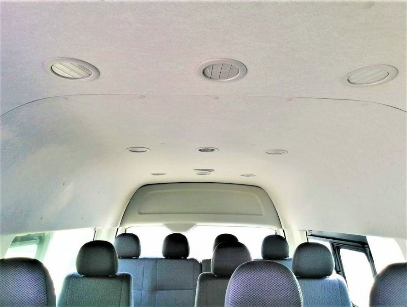 Toyota Hiace 2.5 engine // 2023 model