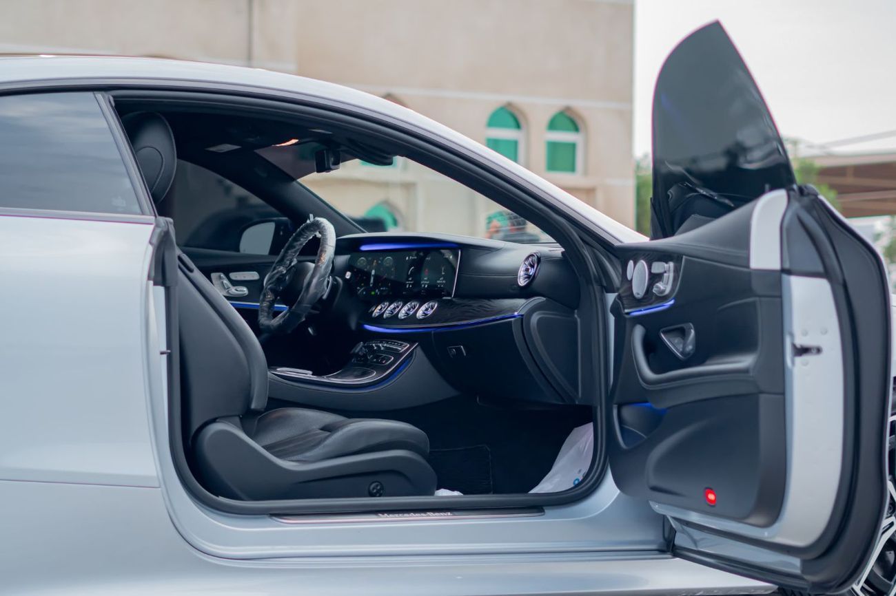 Mercedes-Benz E450 Coupe 4matic