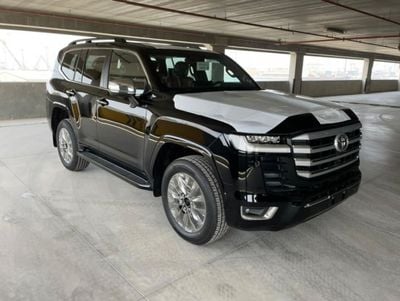 تويوتا لاند كروزر 2025 TOYOTA LAND CRUISER LC300 4.0L VXR BLACK- RED AUTOMATIC FULL OPTION