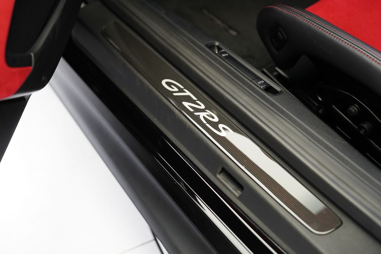 بورش 911 GT2RS 3.8L