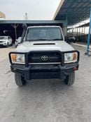 Toyota Land Cruiser 70