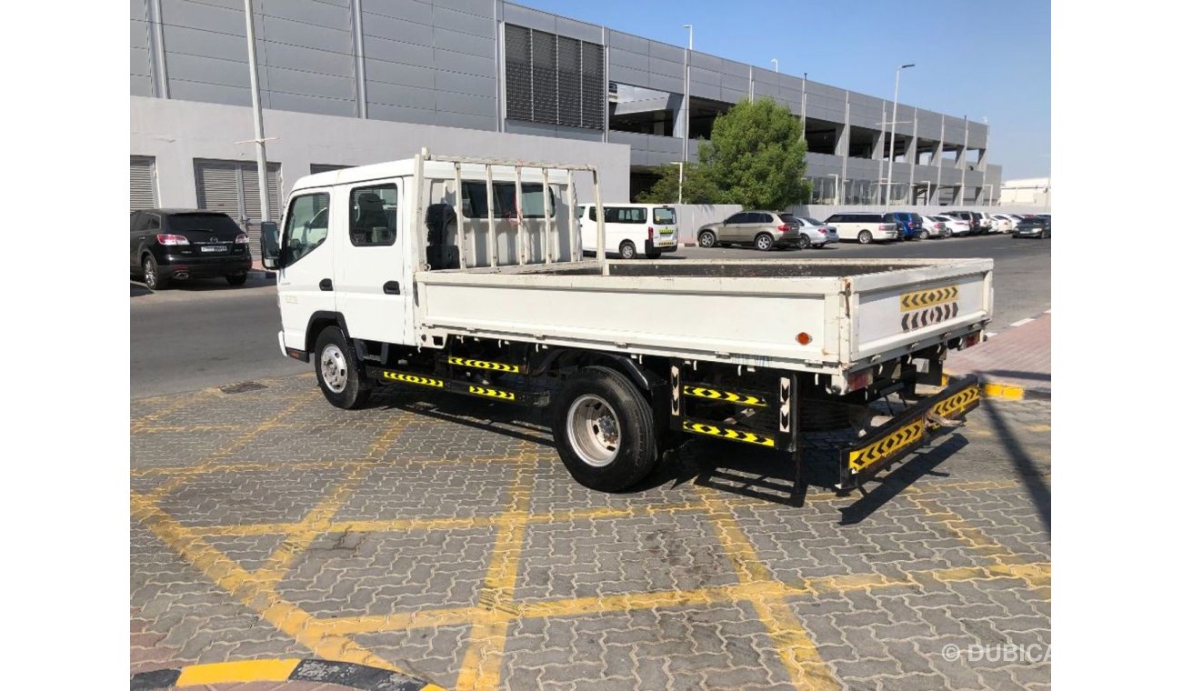 Mitsubishi Fuso Canter دبل كابين