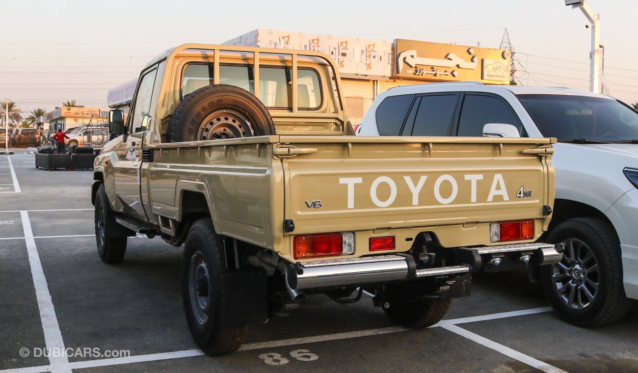 Toyota Land Cruiser Pick Up V6