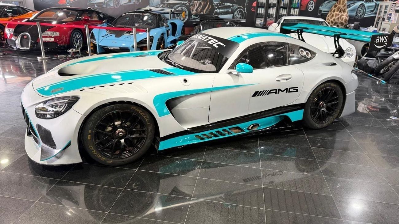 مرسيدس بنز AMG GT