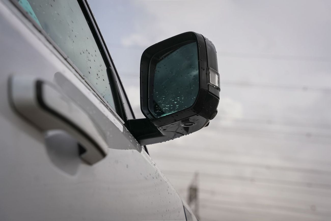 ROX Adamas 2026 ROX ADAMAS 7-Seats EREV SUV 4x4 White 0KM