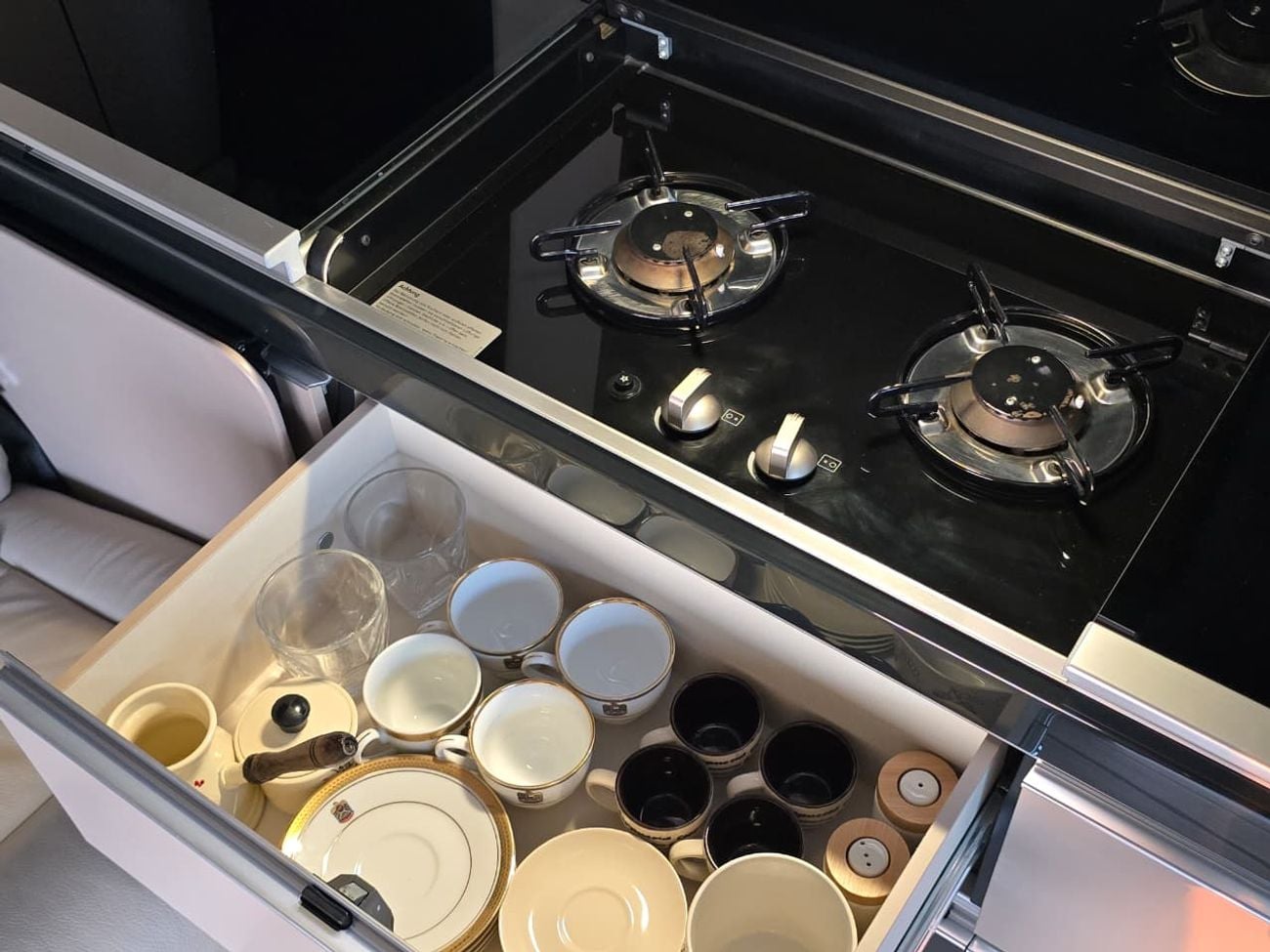 مرسيدس بنز V 250 4MATIC | 2019 | DIESEL | 2KEYS | ORGINAL PAINT | CAR IS READY FOR CAMPING |