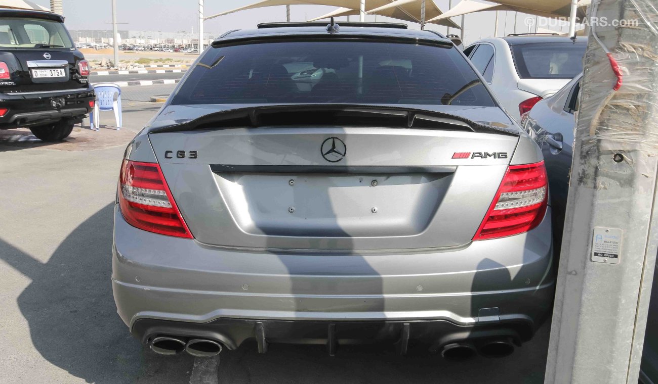 Mercedes-Benz C 63 AMG 6.3L