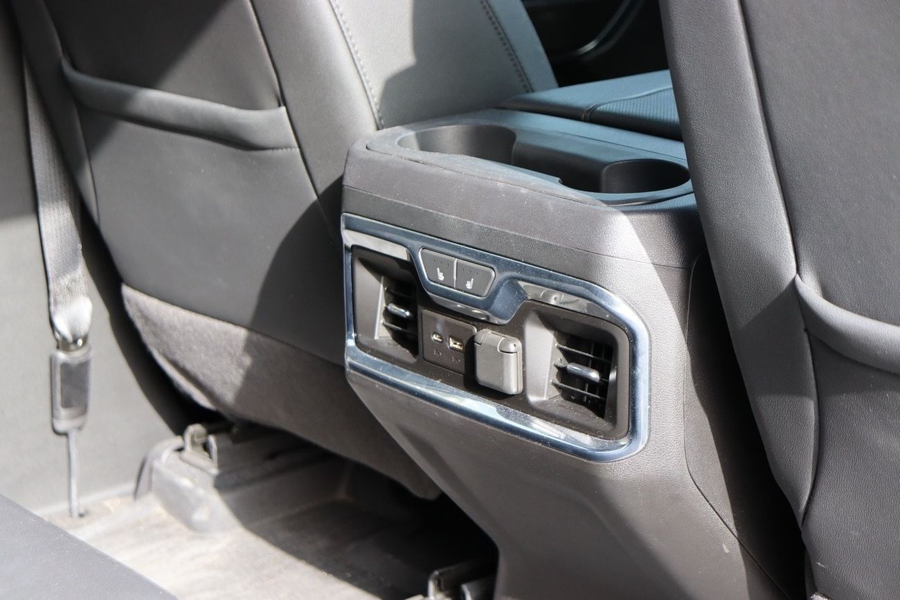 GMC Sierra GMC Sierra AT4 6.2L / GCC / Original Paint/ First Owner