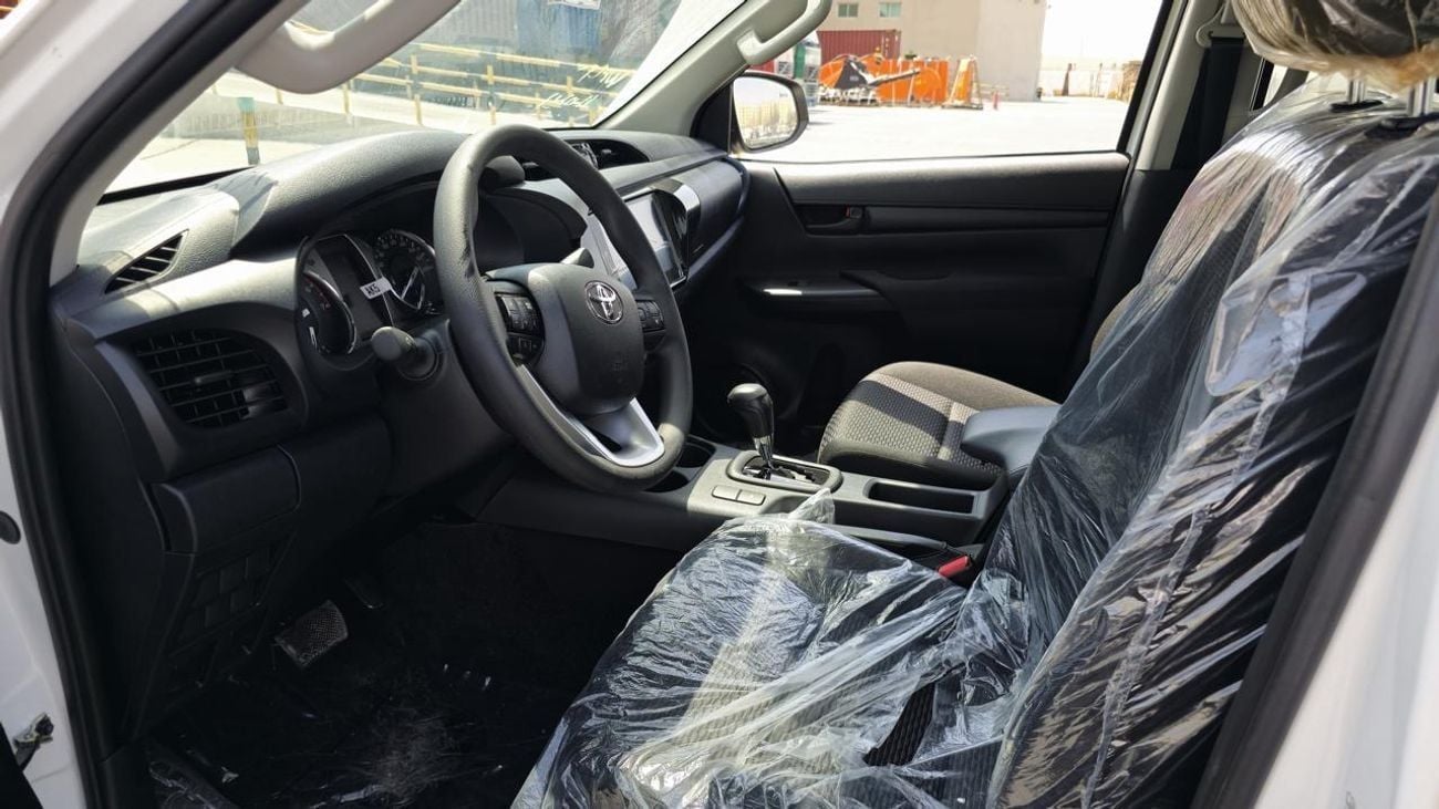 تويوتا هيلوكس Toyota Hilux Double Cabin 2.7L Petrol Auto Wide Body