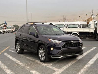 Toyota RAV4 2019 Toyota Rav4 XLE Full Option 2.5L V4 - Rear Camera - Leather Seat - Sunroof - AWD 4x4