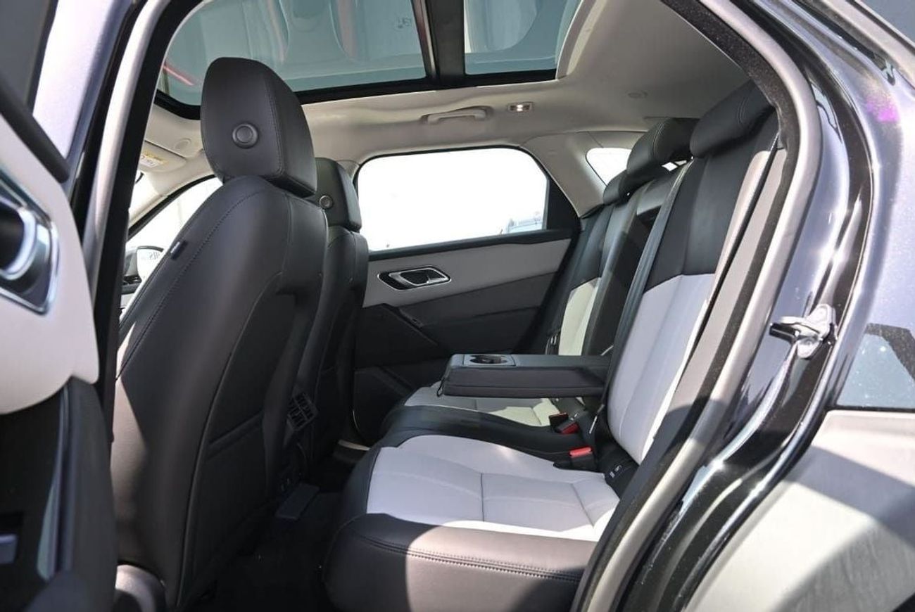 لاند روفر رينج روفر فيلار Land Rover Range Rover Velar, R Dynamic SE 2.0L Turbo AWD, Model 2025, Color Santorini Black