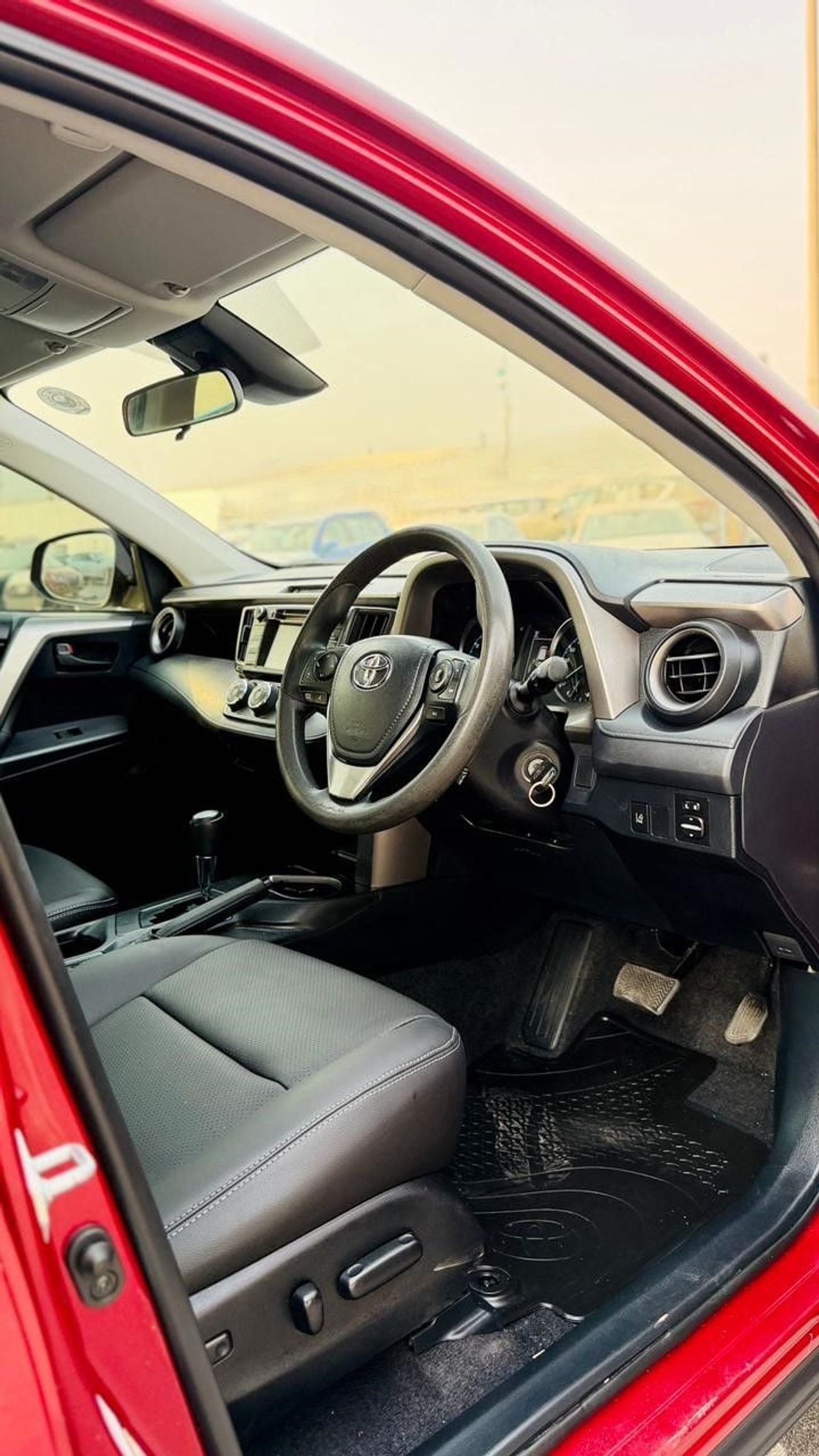 Toyota RAV4 GOOD CONDITION | 2.0L PETROL | AUTOMATIC TRANSMISSION | BACK CAMERA |