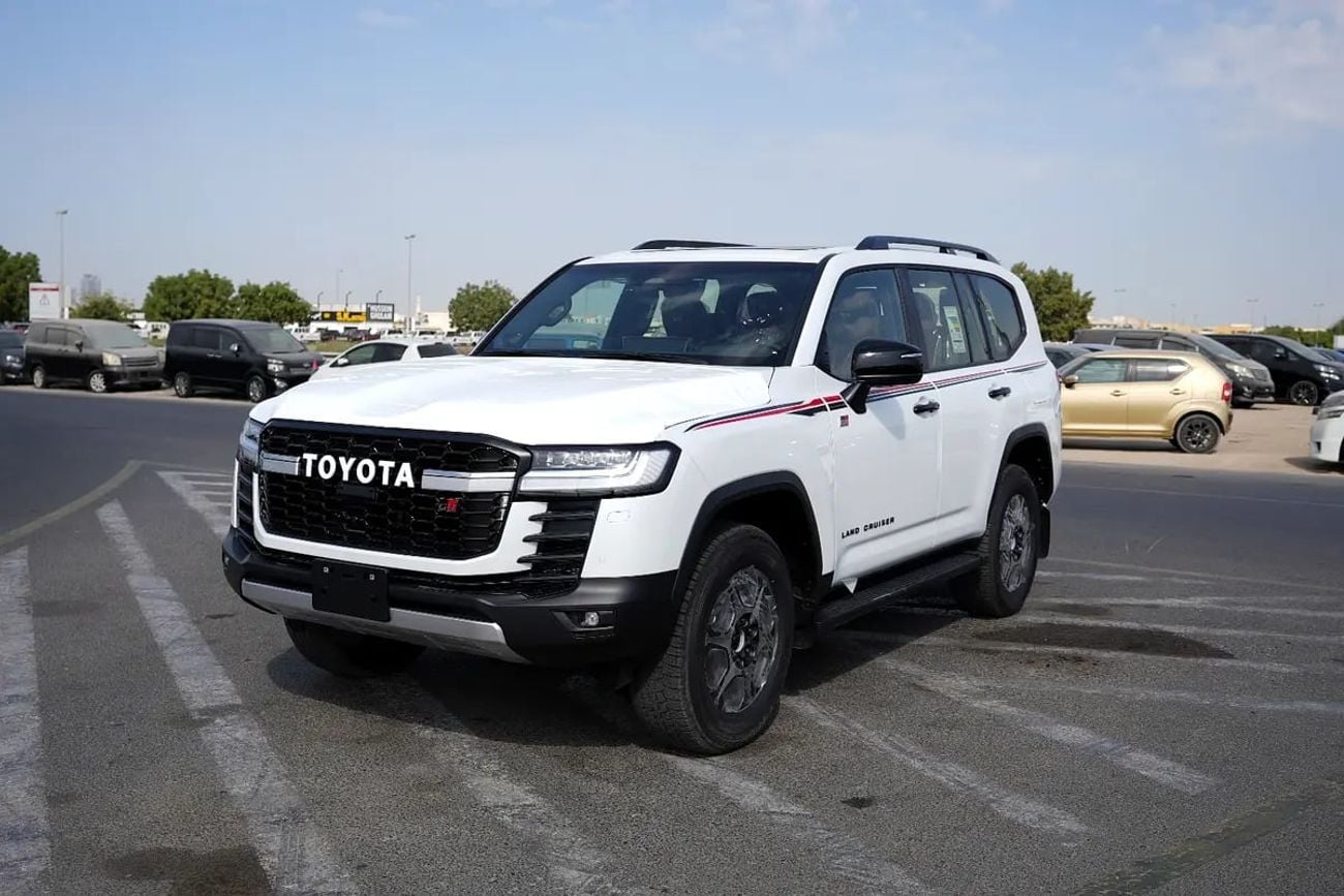 تويوتا لاند كروزر GR SPORT 3.3L DIESEL GCC Specs