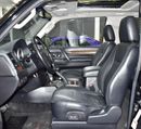 ميتسوبيشي باجيرو EXCELLENT DEAL for our Mitsubishi Pajero 3.8L GLS ( 2009 Model ) in Black Color GCC Specs
