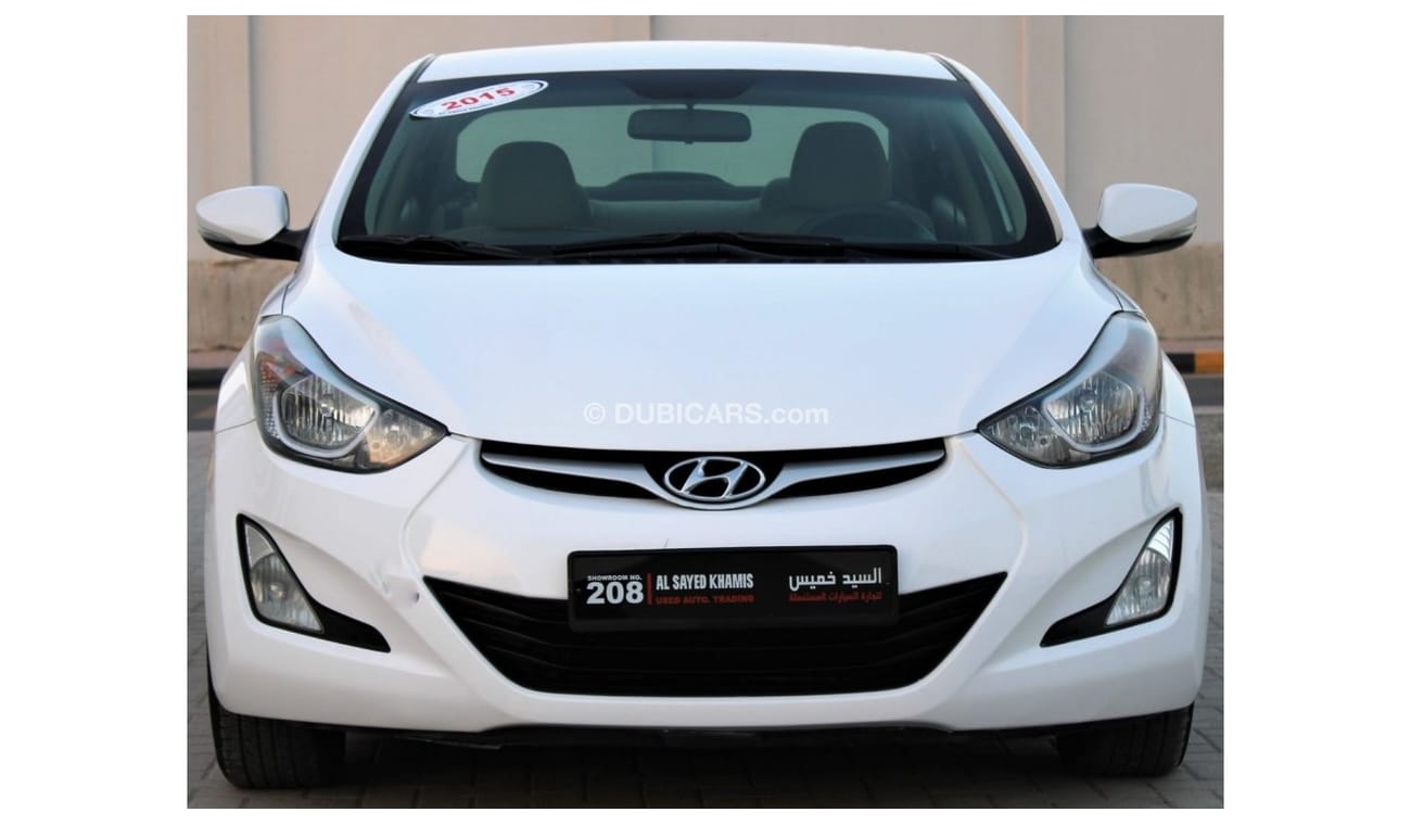 Hyundai Elantra Hyundai Elantra 2015 GCC 1600cc, in excellent condition, without accidents, very clean from inside a