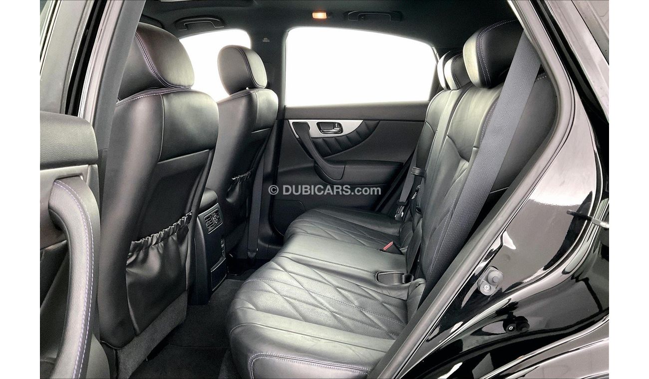 Infiniti QX70 Sport Luxury