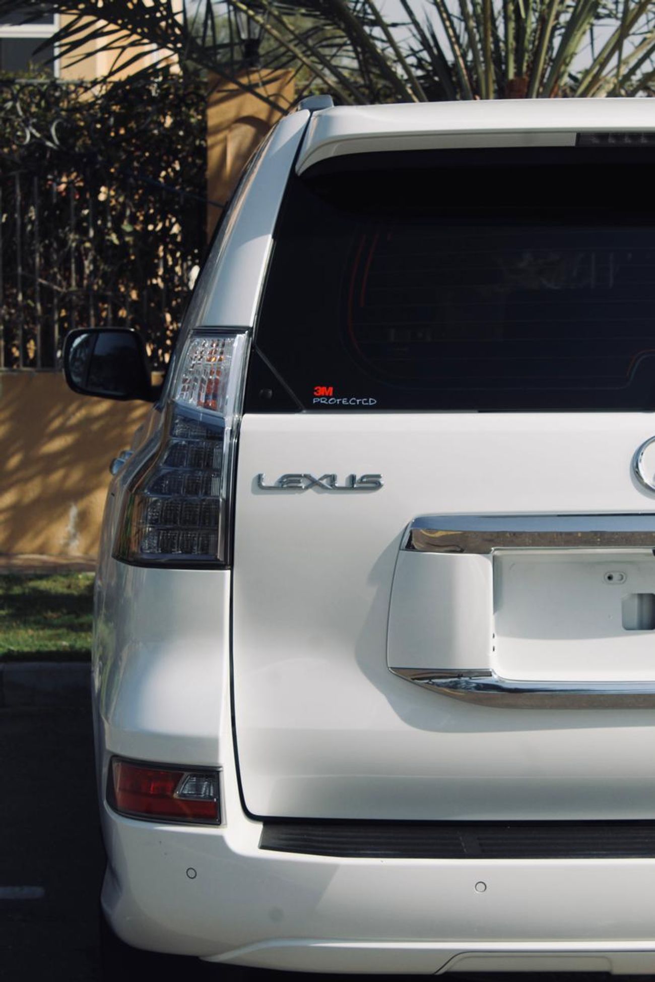Lexus GX460 The 2014 Lexus GX 460 is a luxurious, body-on-frame mid-size SUV featuring a 301-hp 4.6-liter V8, st
