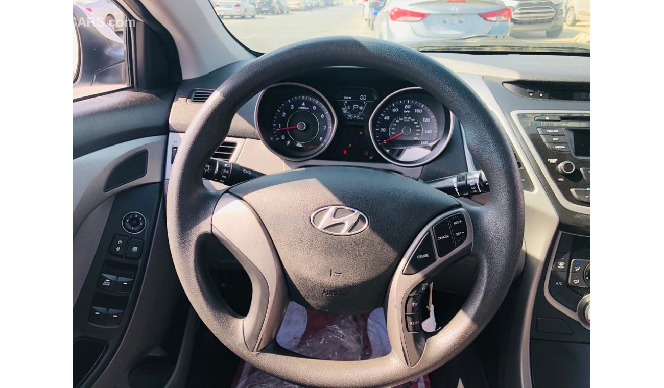 Hyundai Elantra 2015 SILVER