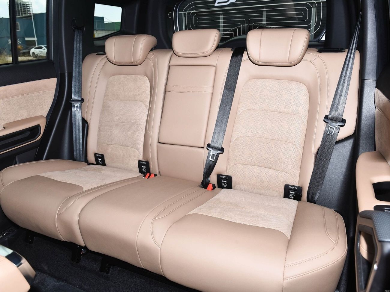 Jetour T2 Luxury black-brown