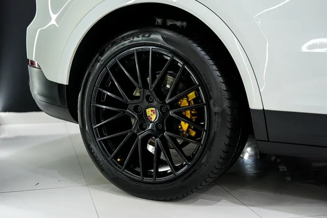 بورش كايان Standard