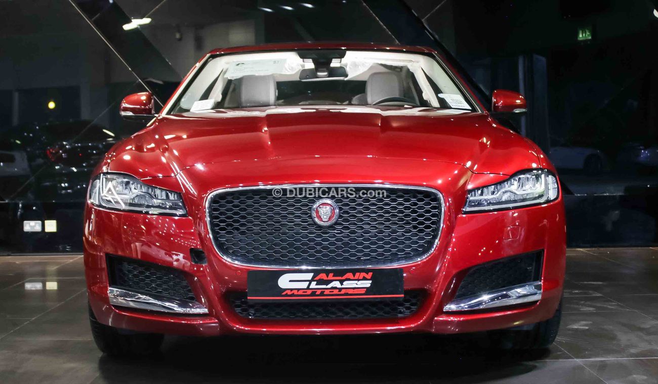 جاكوار XF 2.5 T