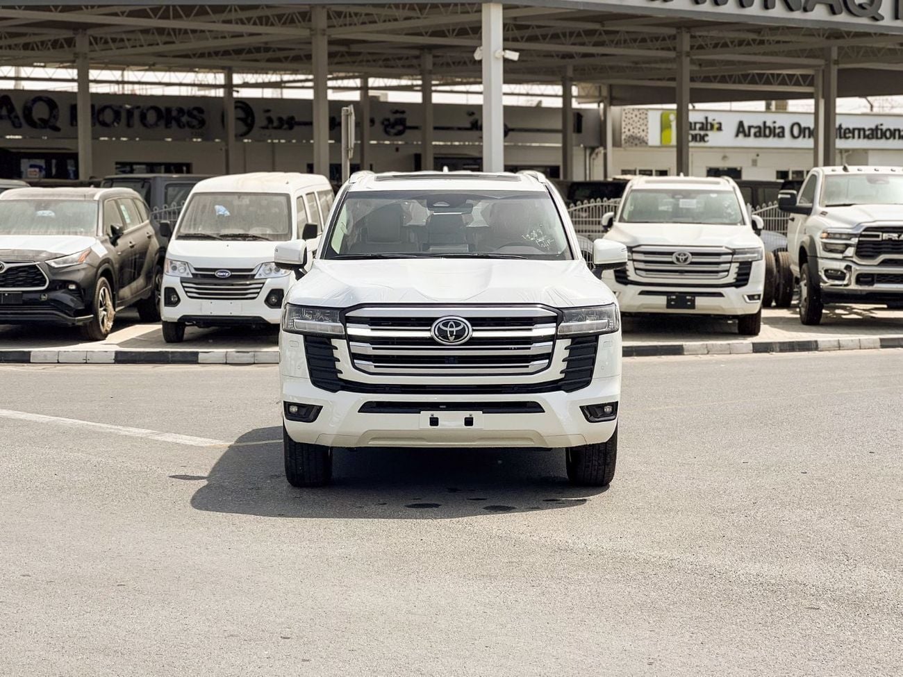 تويوتا لاند كروزر GXR EXPORT ONLY - 2026 LC300 GXR 4.0L (GCC Specification)