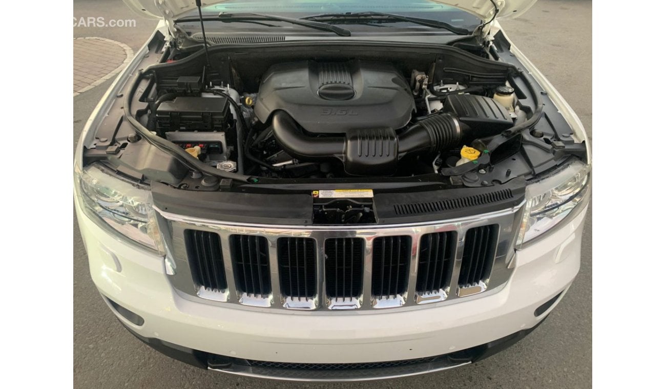 Jeep Grand Cherokee Jeep Grand Cherokee_Gcc_2013_Excellent_Condition _Full option