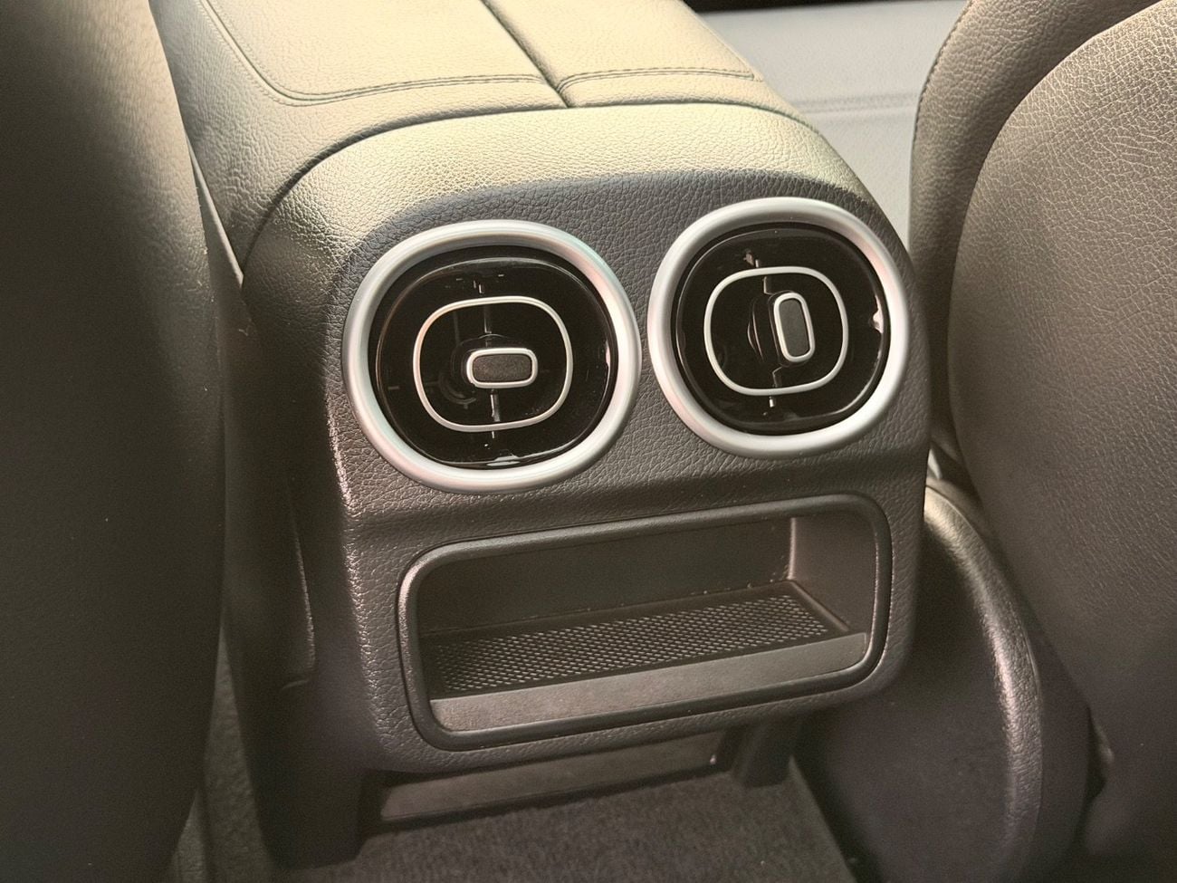 Mercedes Benz C300 PREMIUM