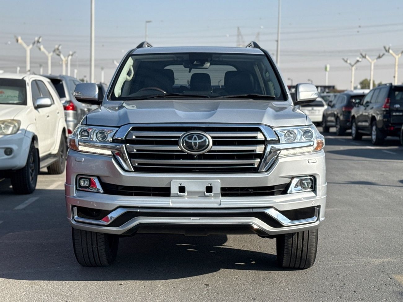 تويوتا لاند كروزر Toyota Landcruiser Sahara RHD Diesel engine