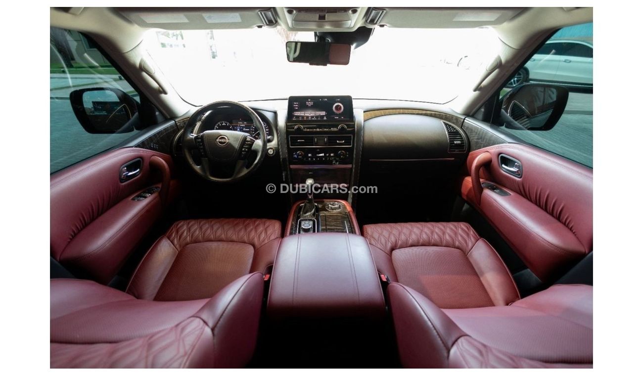 نيسان باترول Nissan Patrol Platinum 2024 GCC under Agency Warranty and Service Contract with Flexible Down-Paymen