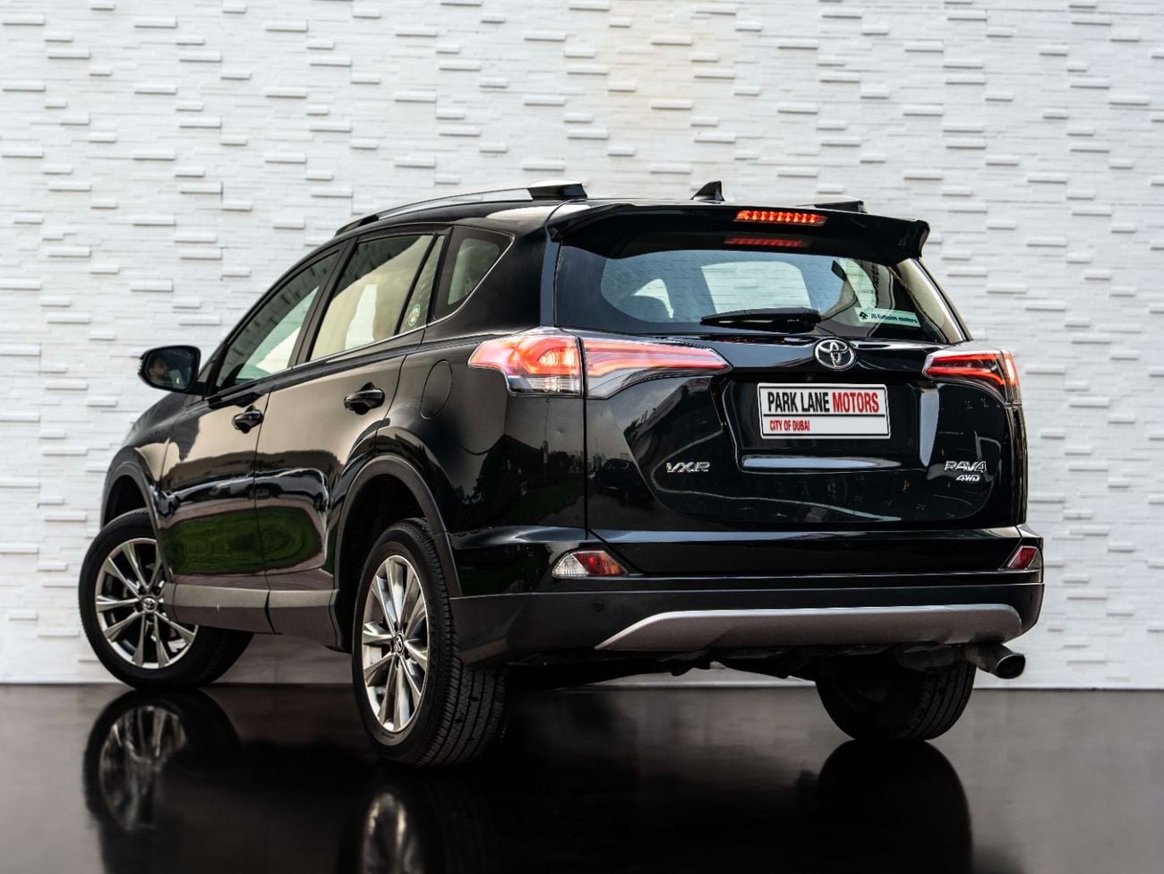 تويوتا راف ٤ VXR 2.5L