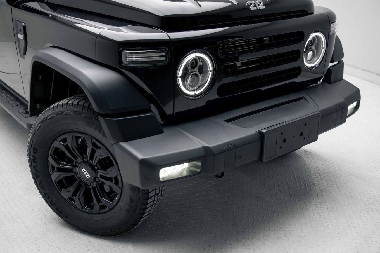 باو 212 T01 Adventurer 2.0L – Black Inside Brown | Export Price