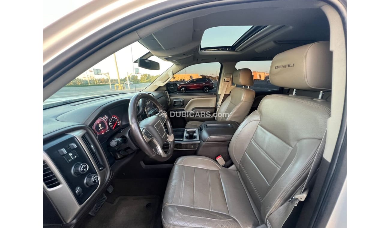 GMC Sierra 1500 Denali Sierra Denali 2015 GCC V8 Perfect condition